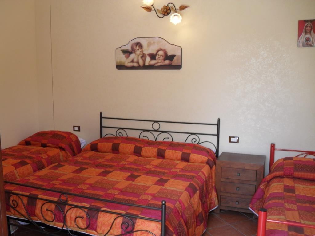 Agriturismo La Targa Buonfornello Zimmer foto