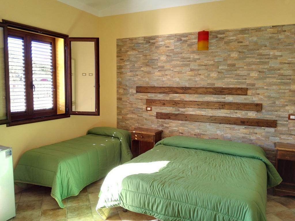 Agriturismo La Targa Buonfornello Zimmer foto