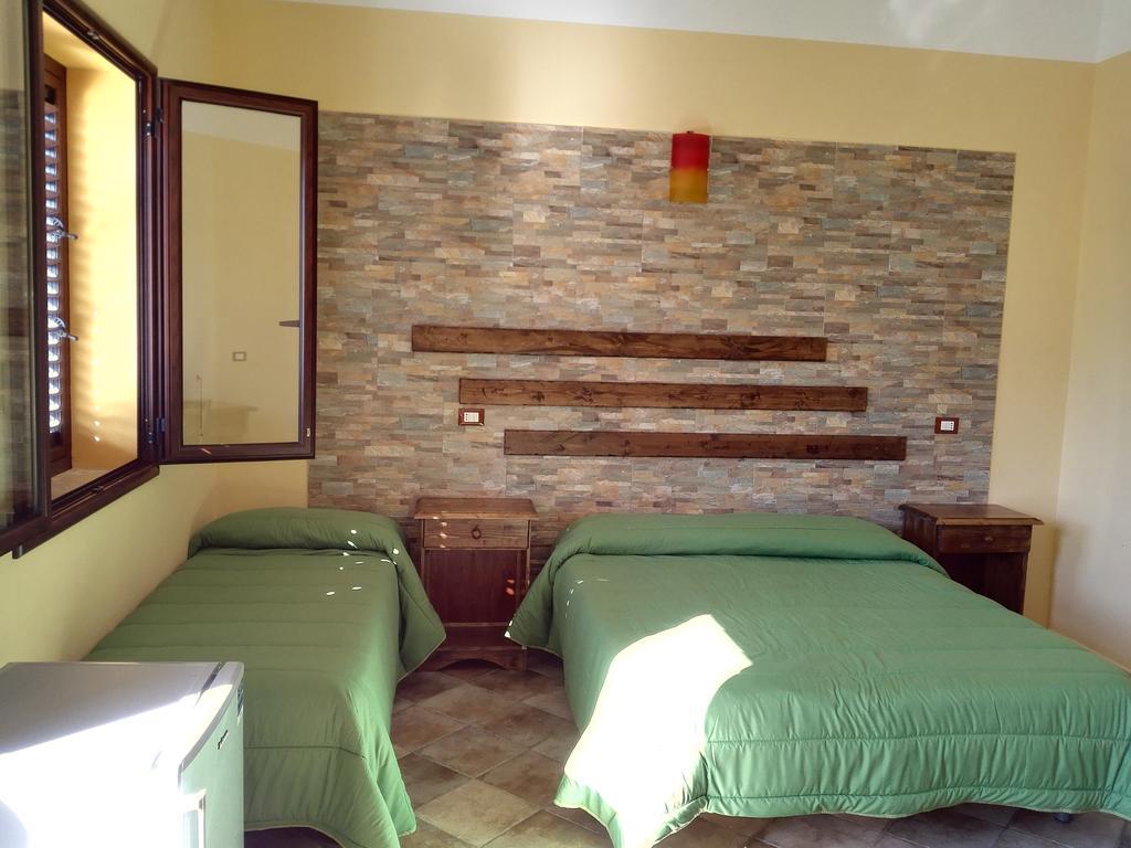 Agriturismo La Targa Buonfornello Exterior foto